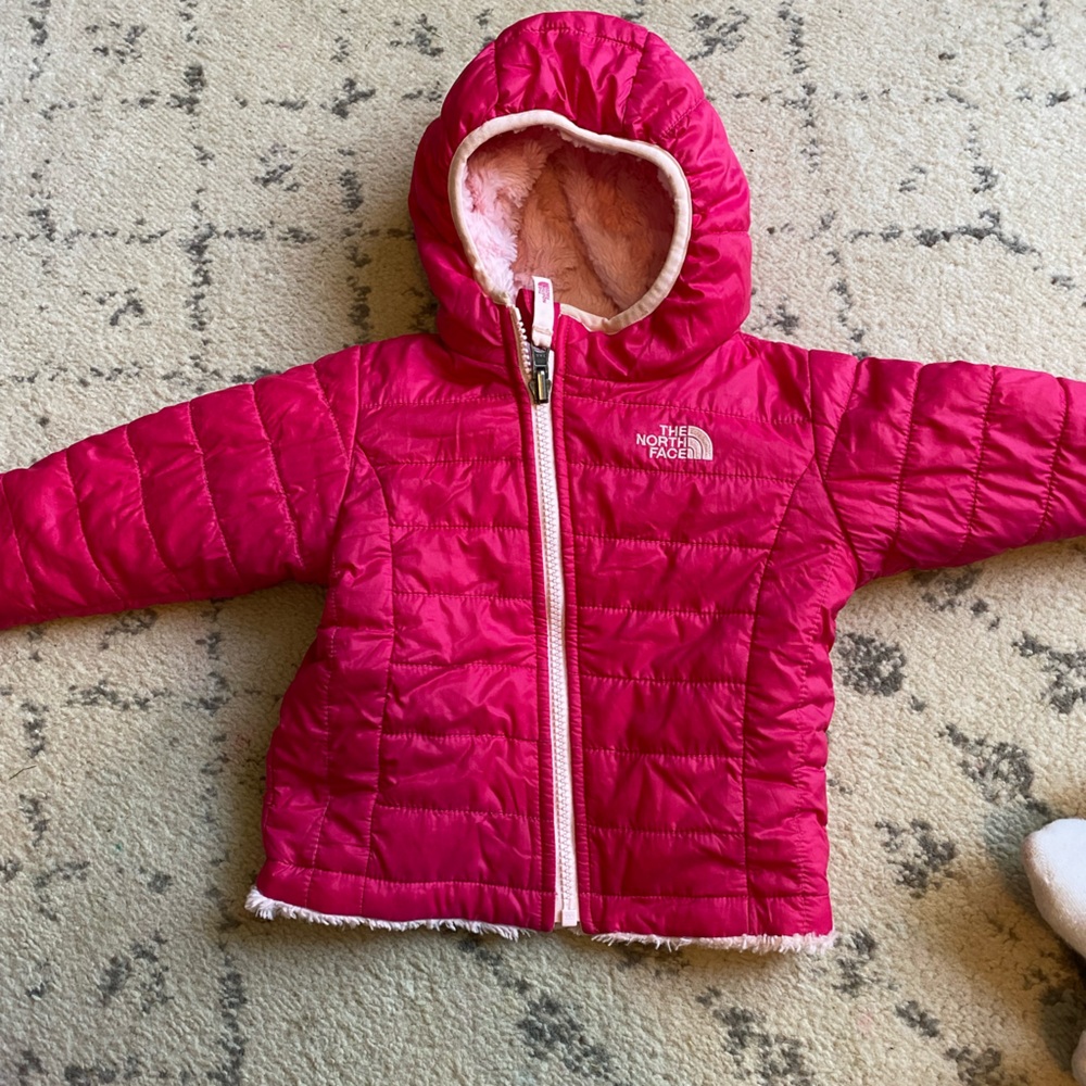 The North Face Fuchsia puffer Jacket- Reversible